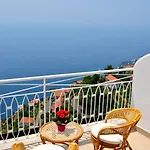 Il Canto Delle Sirene Hotel 2*
