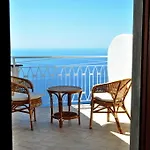 Hotel Il Canto Delle Sirene 2*