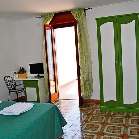 Il Canto Delle Sirene Bed and breakfast 2*